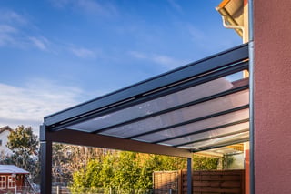Modern patio pergola